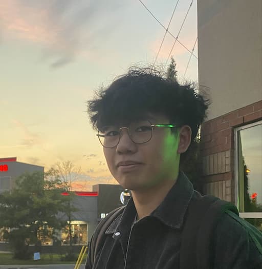 Picture of Raymond Zhang